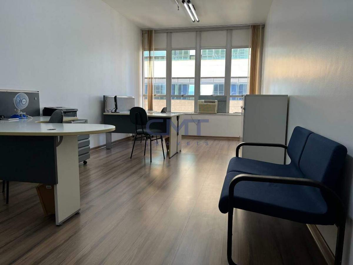 Sala, Funcionários, 0 Quarto, 1 Vaga