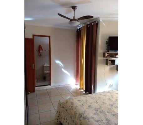 Casa, Tropical, 3 Quartos, 2 Vagas, 1 Suíte