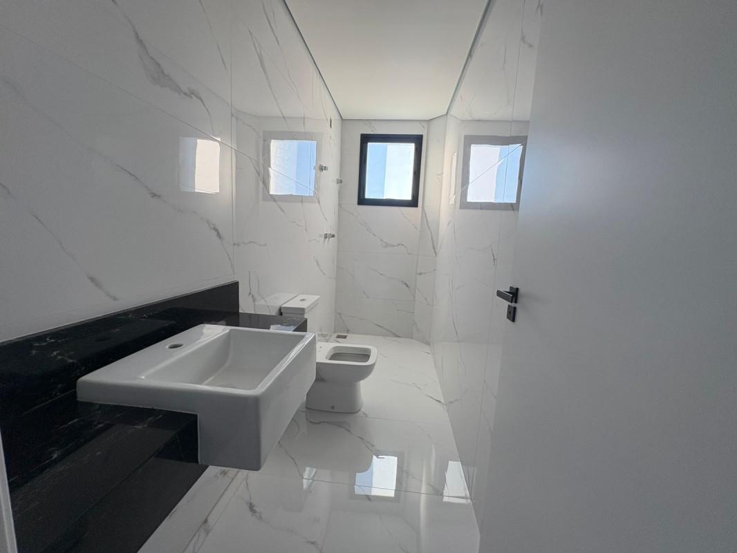 Apartamento, Santa Cruz Industrial, 3 Quartos, 2 Vagas, 1 Suíte