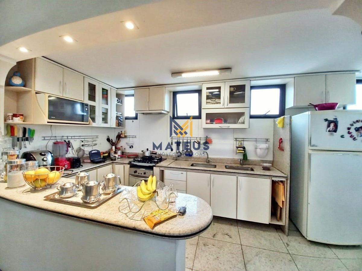 Casa, Caiçaras, 3 Quartos, 4 Vagas, 1 Suíte