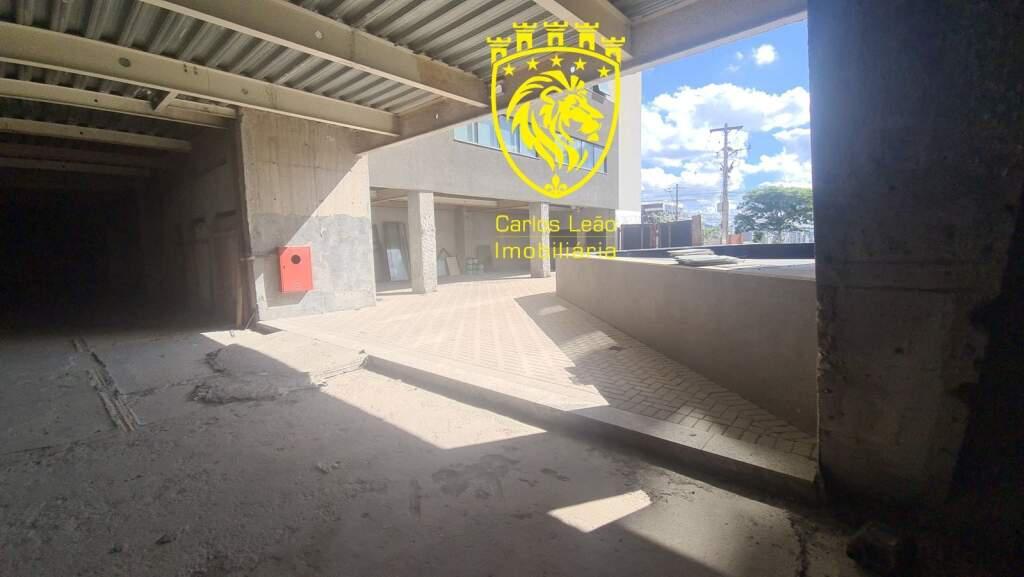 Sala, Estoril, 0 Quarto, 0 Vaga