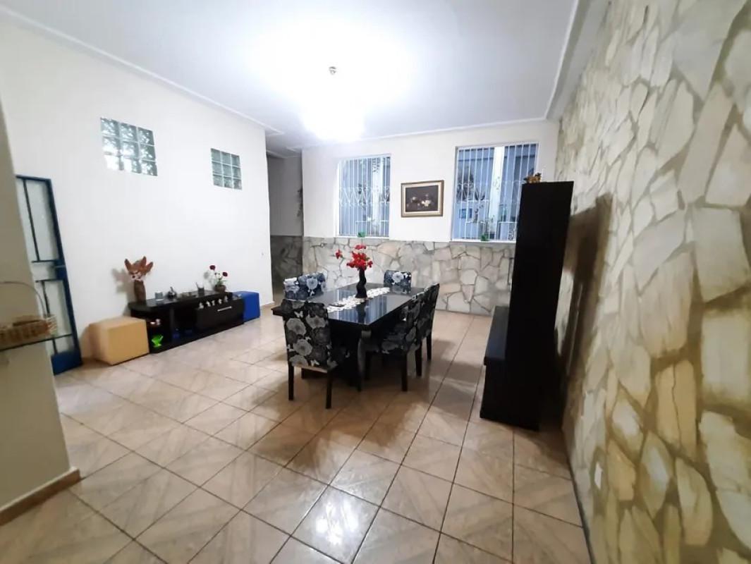 Casa, Planalto, 4 Quartos, 3 Vagas, 1 Suíte