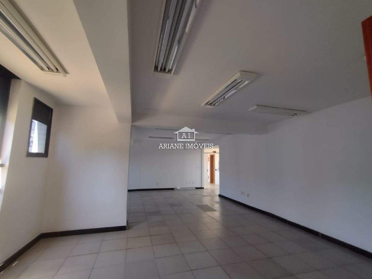 Andar, Estoril, 0 Quarto, 5 Vagas