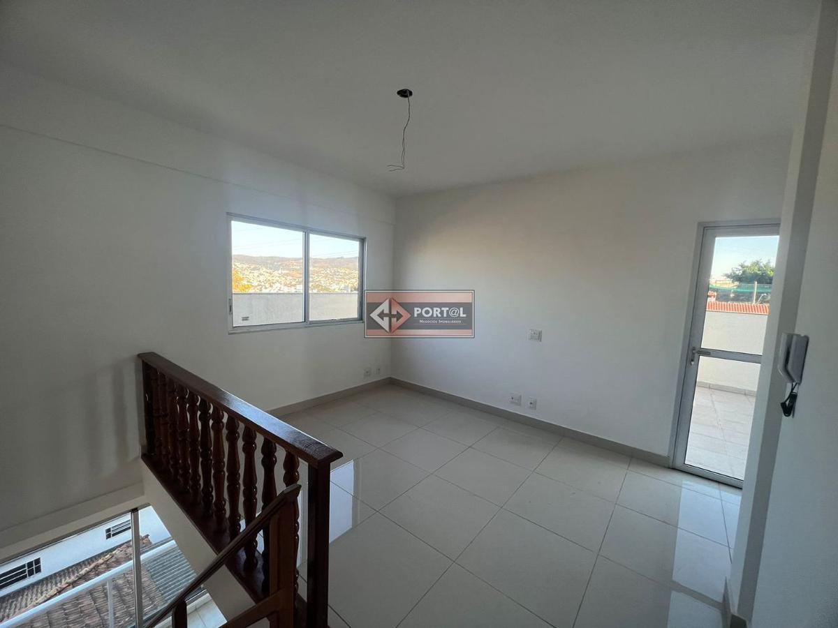 Cobertura, Boa Vista, 4 Quartos, 2 Vagas, 1 Suíte