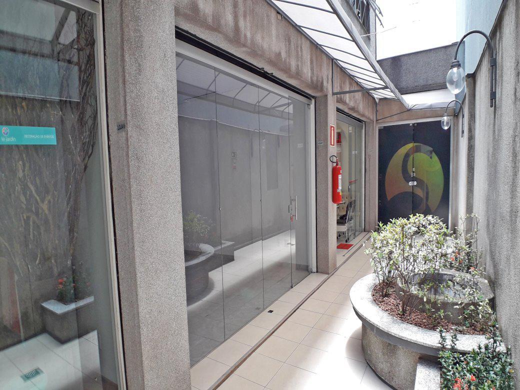 Andar, Savassi, 0 Quarto, 0 Vaga