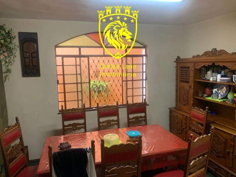 Casa, Cidade Nova, 4 Quartos, 3 Vagas, 1 Suíte