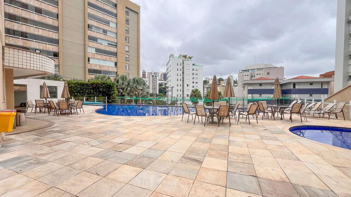 Apartamento, Coração de Jesus, 3 Quartos, 2 Vagas, 1 Suíte