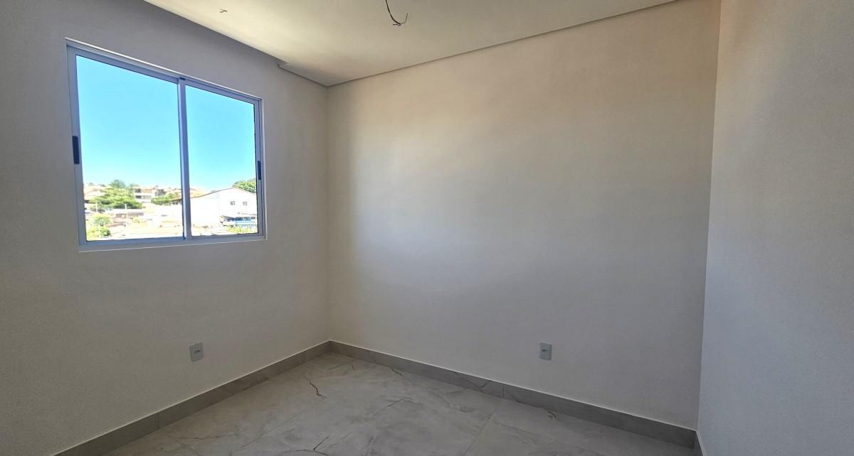 Cobertura, Miramar (barreiro), 3 Quartos, 2 Vagas, 1 Suíte