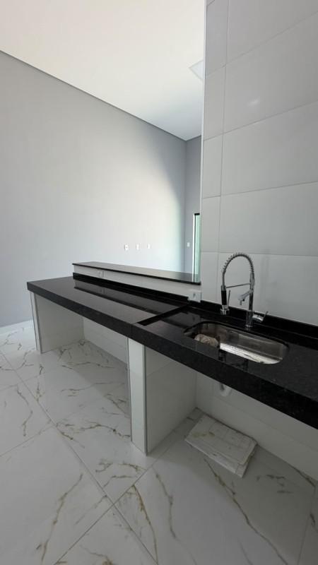 Casa, Brasília, 3 Quartos, 2 Vagas, 1 Suíte