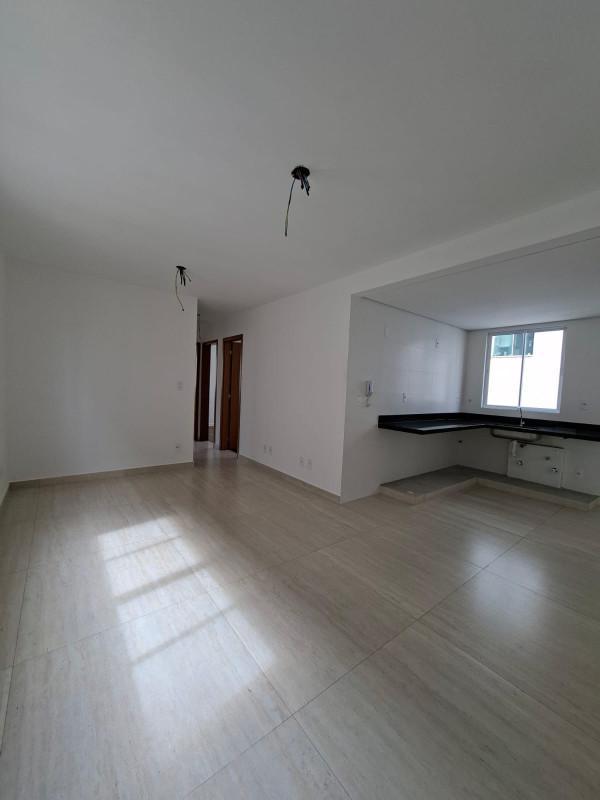 Apartamento, Santa Cruz (barreiro), 3 Quartos, 1 Vaga, 1 Suíte