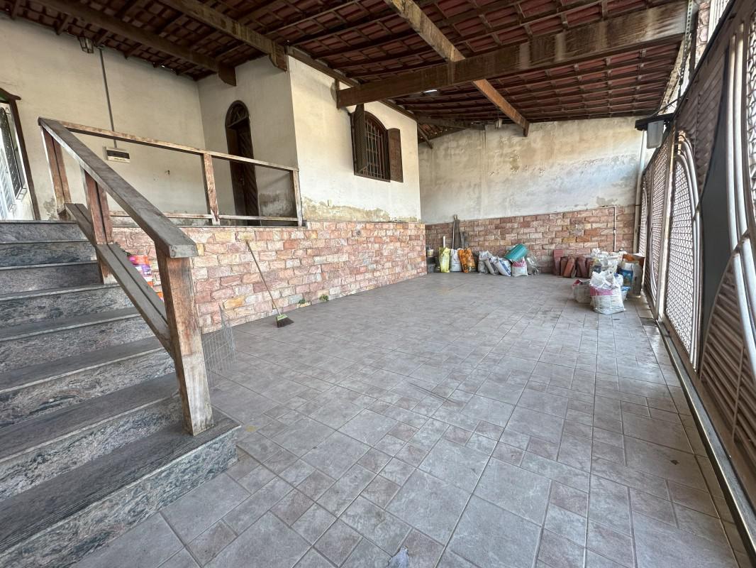 Casa, Ressaca, 3 Quartos, 4 Vagas, 1 Suíte