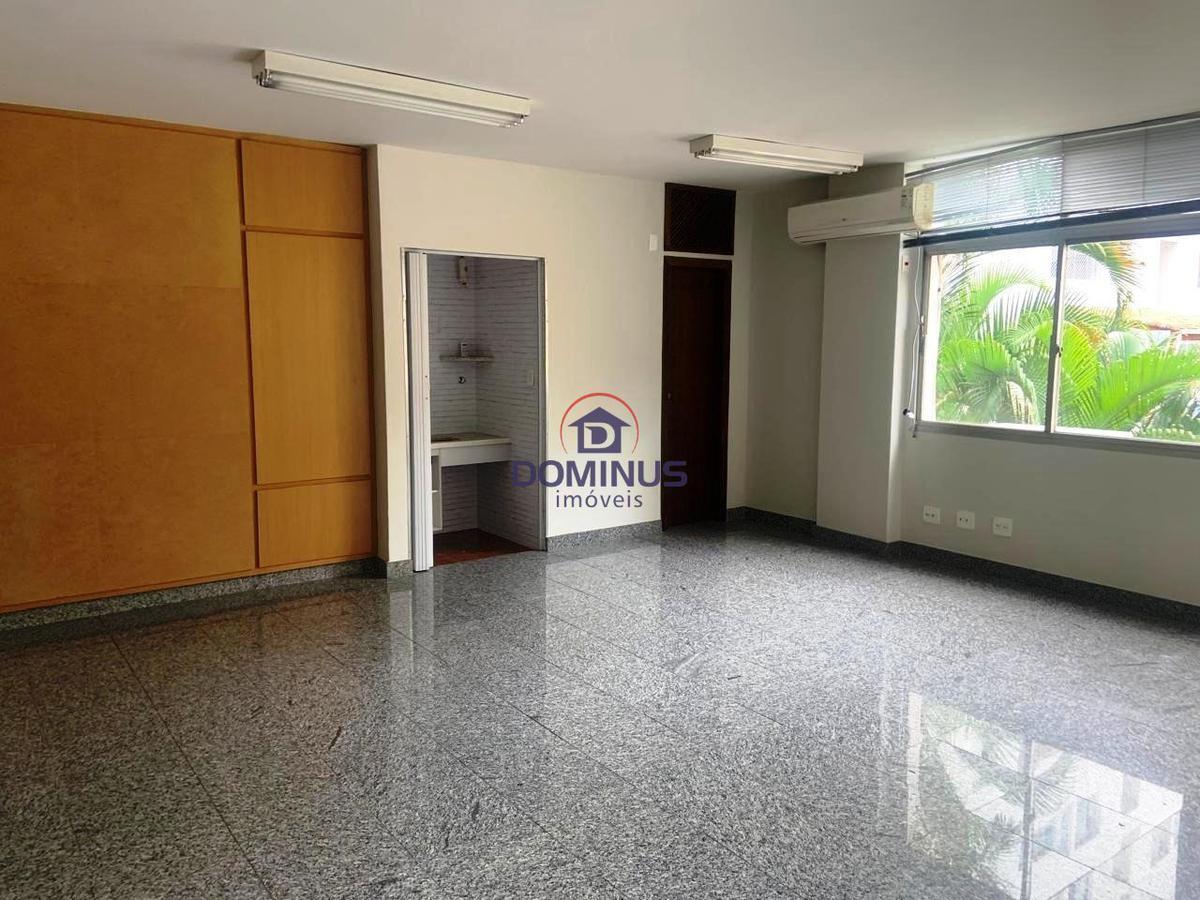 Galpão, Funcionários, 0 Quarto, 0 Vaga