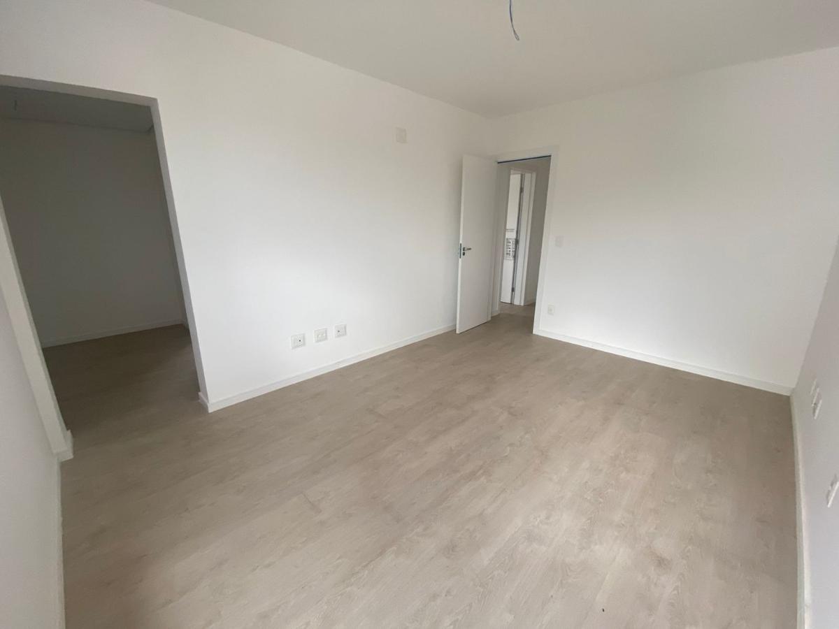 Apartamento, Jaraguá, 4 Quartos, 4 Vagas, 2 Suítes