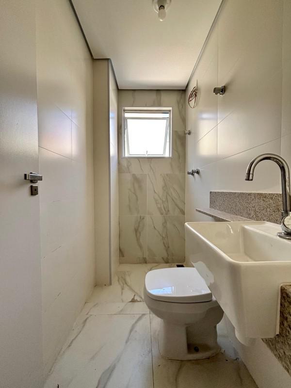 Apartamento, Sagrada Família, 3 Quartos, 2 Vagas, 1 Suíte