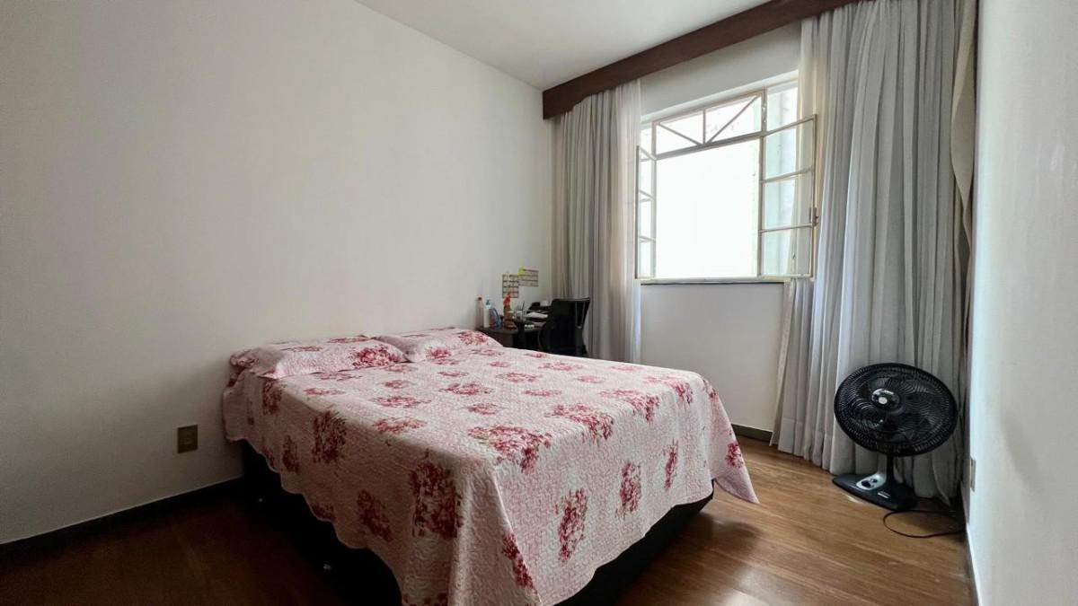 Apartamento, Centro, 2 Quartos, 0 Vaga