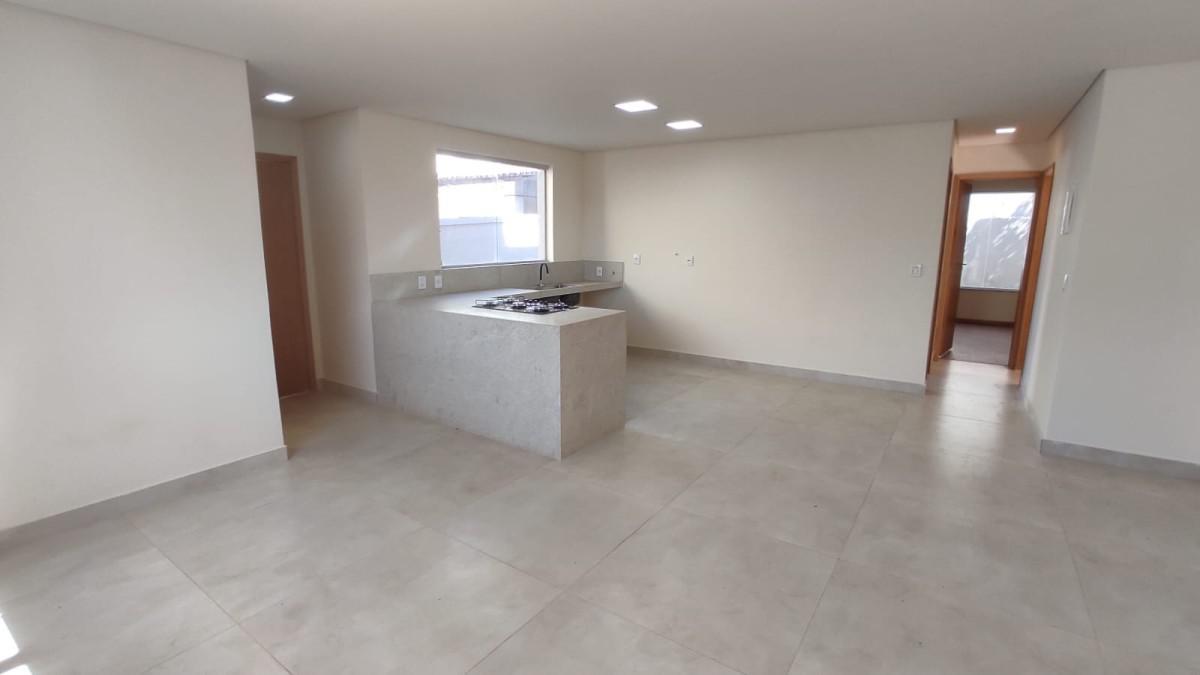 Casa, Santa Rosa, 3 Quartos, 4 Vagas, 1 Suíte