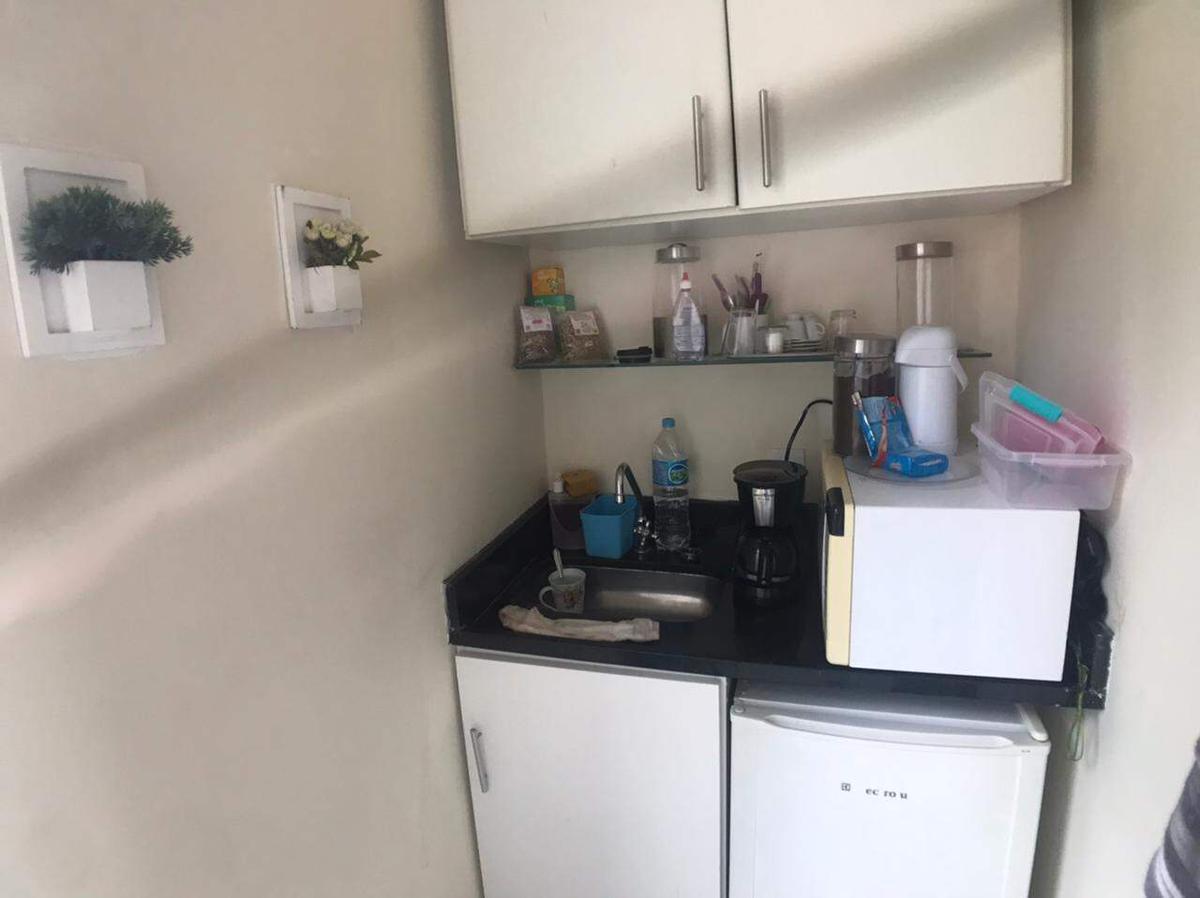 Loja, Estoril, 1 Vaga