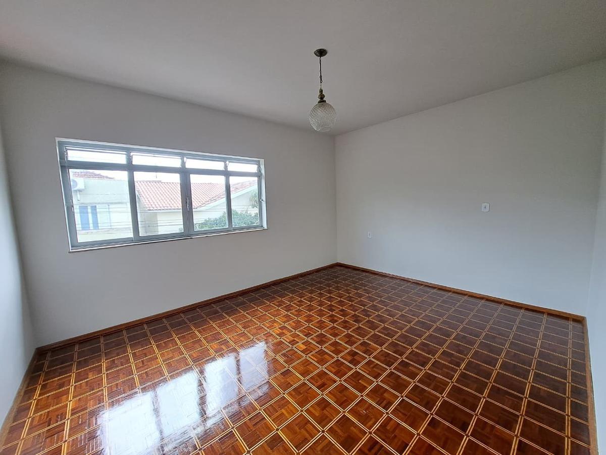 Casa, Centro, 3 Quartos, 0 Vaga