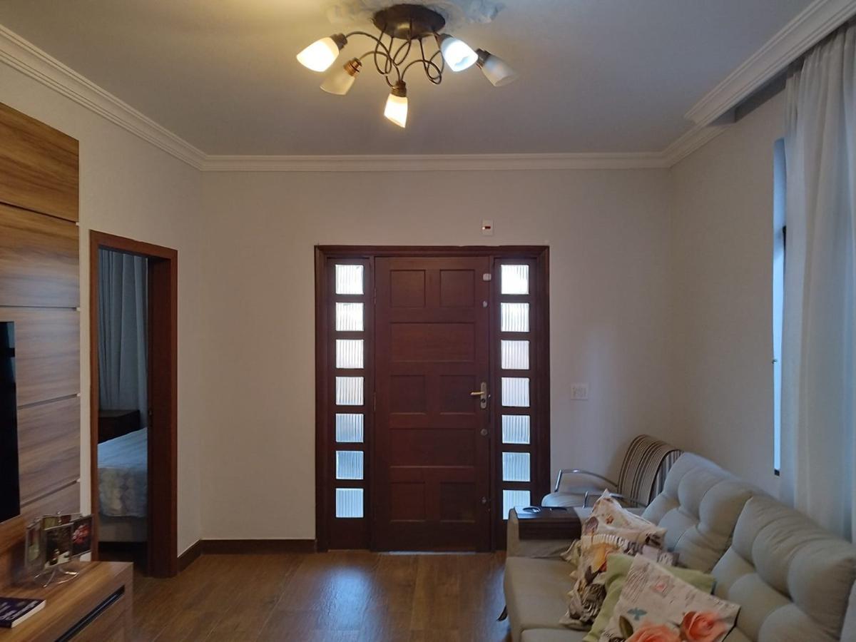 Casa, Colégio Batista, 3 Quartos, 2 Vagas, 1 Suíte