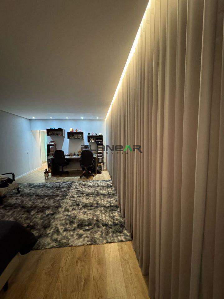 Casa, Centro, 4 Quartos, 4 Vagas, 2 Suítes