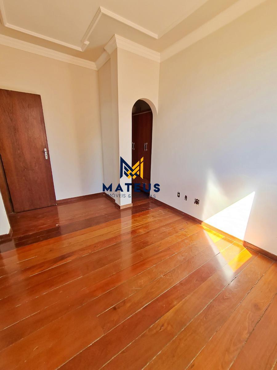 Apartamento, Ouro Preto, 3 Quartos, 2 Vagas, 1 Suíte