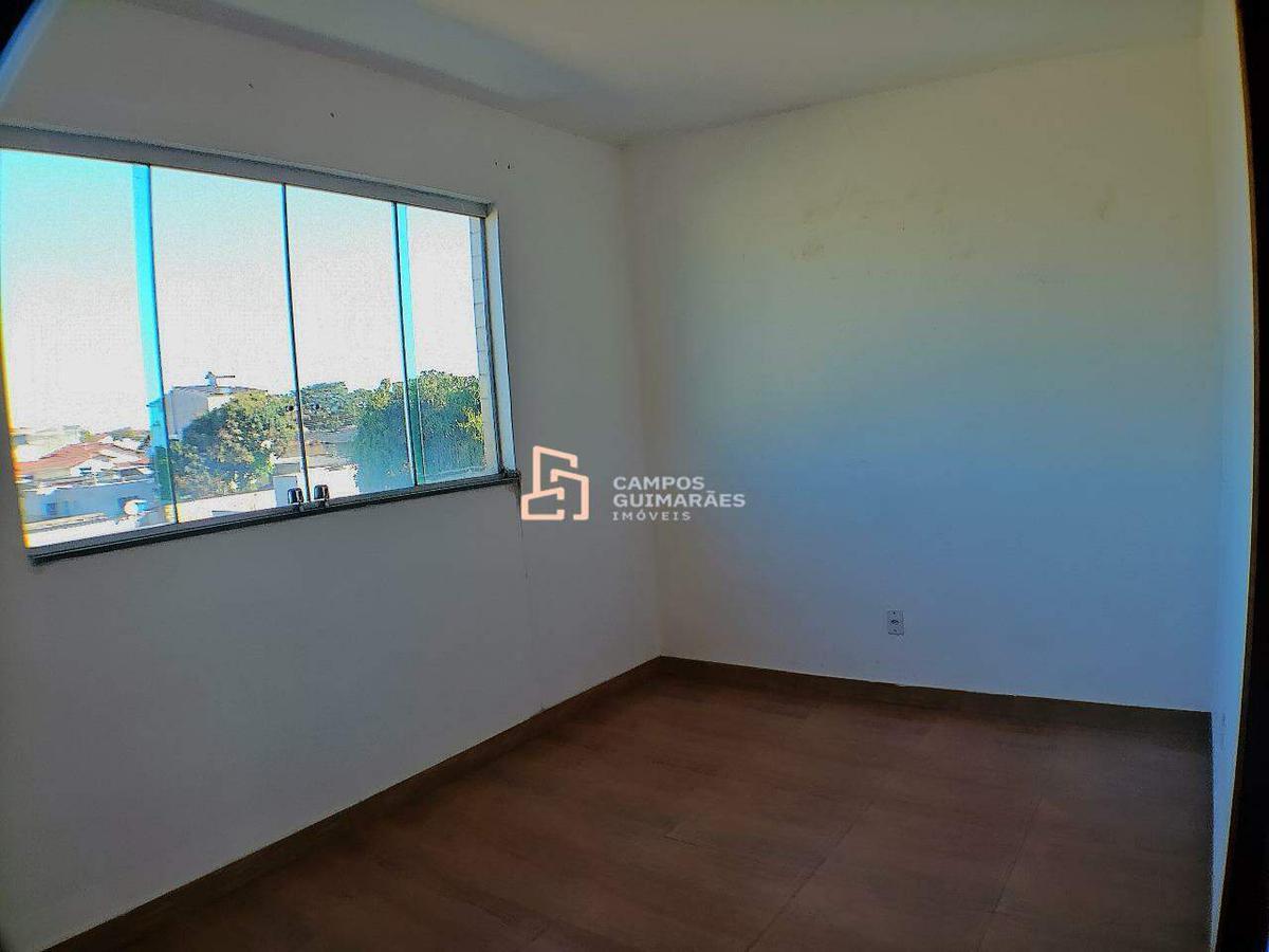 Cobertura, Petropolis, 3 Quartos, 2 Vagas, 1 Suíte