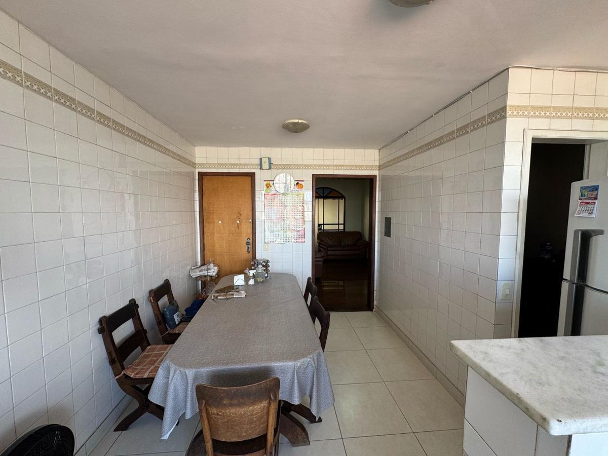 Apartamento, Colégio Batista, 3 Quartos, 1 Vaga