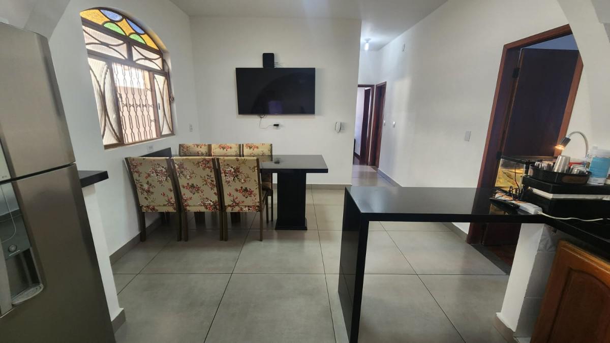 Casa, Jardim Pérola, 3 Quartos, 3 Vagas, 1 Suíte