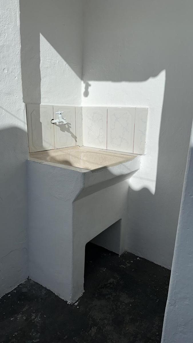 Casa, Sagrada Família, 1 Quarto