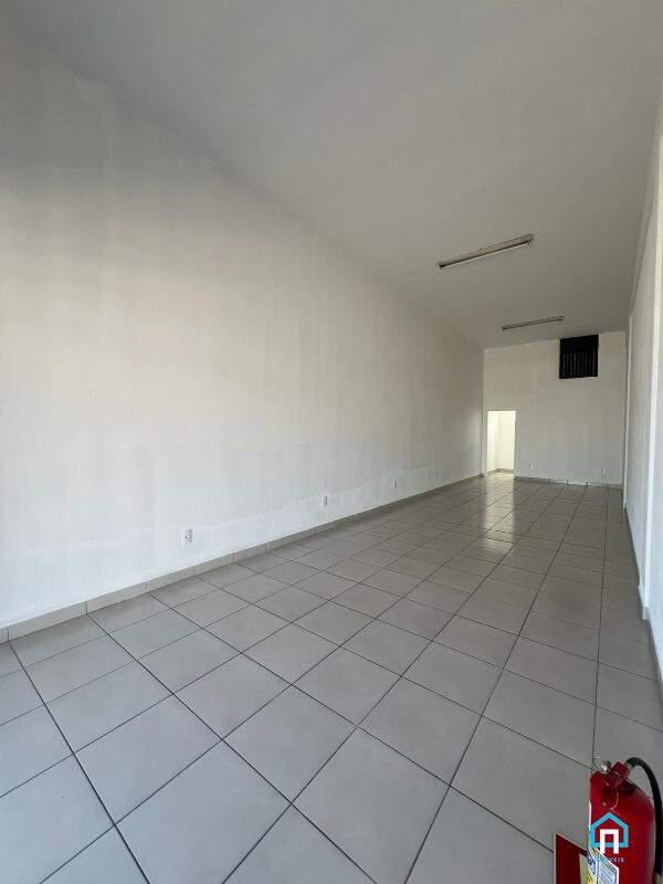 Andar, Centro, 0 Quarto, 0 Vaga