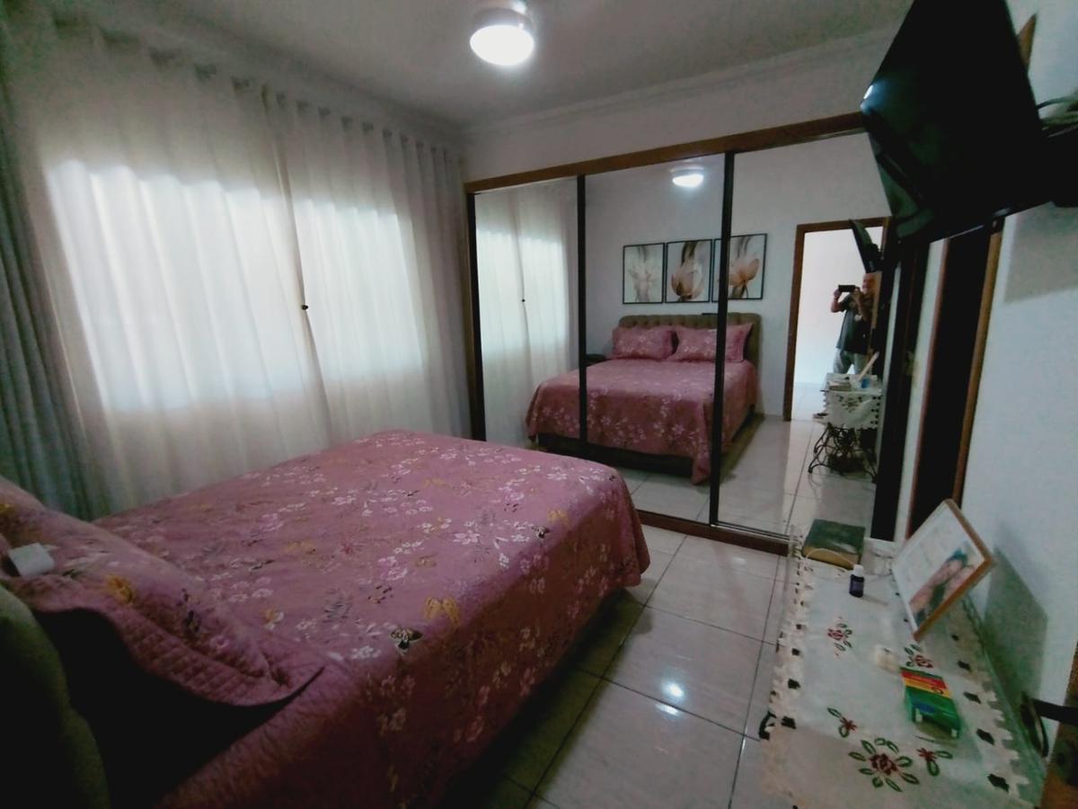 Casa, Céu Azul, 3 Quartos, 4 Vagas, 1 Suíte