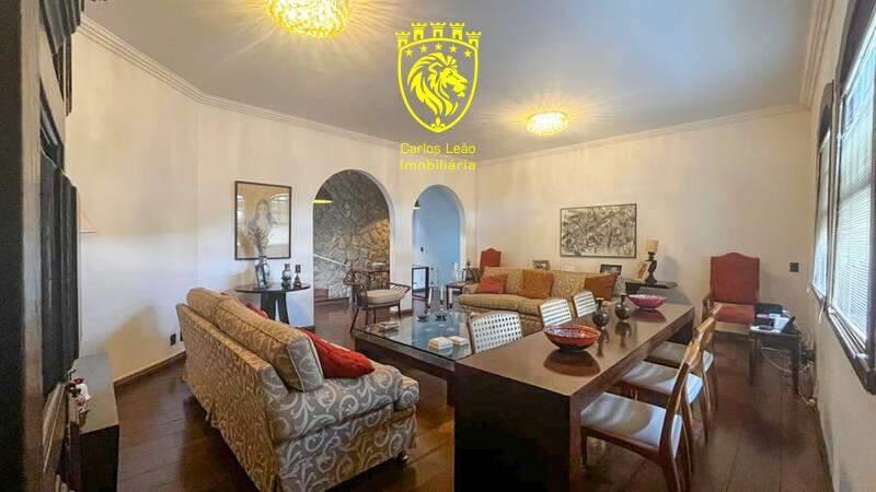 Casa, Comiteco, 5 Quartos, 6 Vagas, 2 Suítes