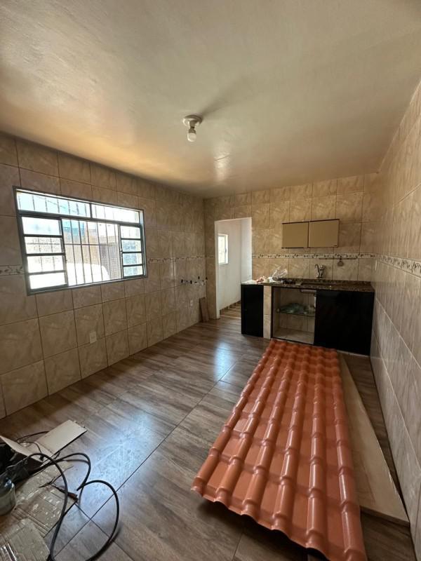 Casa, Jardim Corcetti I, 2 Quartos, 1 Vaga, 1 Suíte