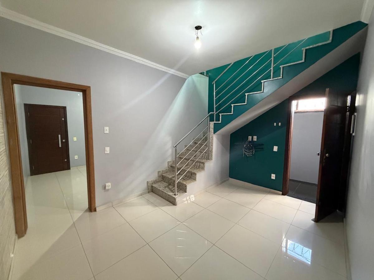 Casa, Tropical, 3 Quartos, 2 Vagas, 1 Suíte