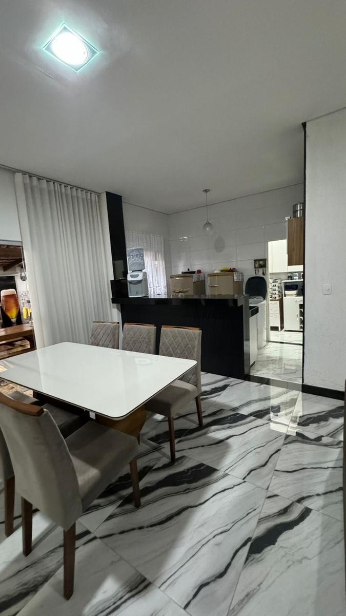 Casa, Santa Luzia, 3 Quartos, 3 Vagas, 1 Suíte