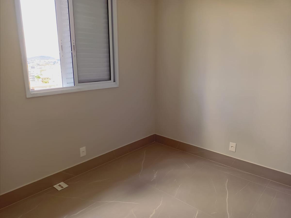 Apartamento, Fonte Grande, 3 Quartos, 3 Vagas, 1 Suíte