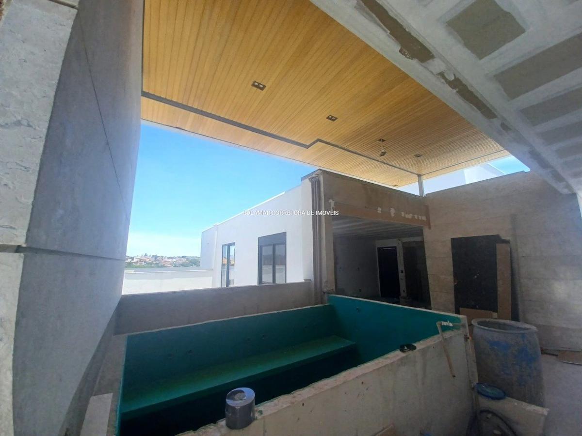 Apartamento, Centro, 3 Quartos, 5 Vagas, 2 Suítes