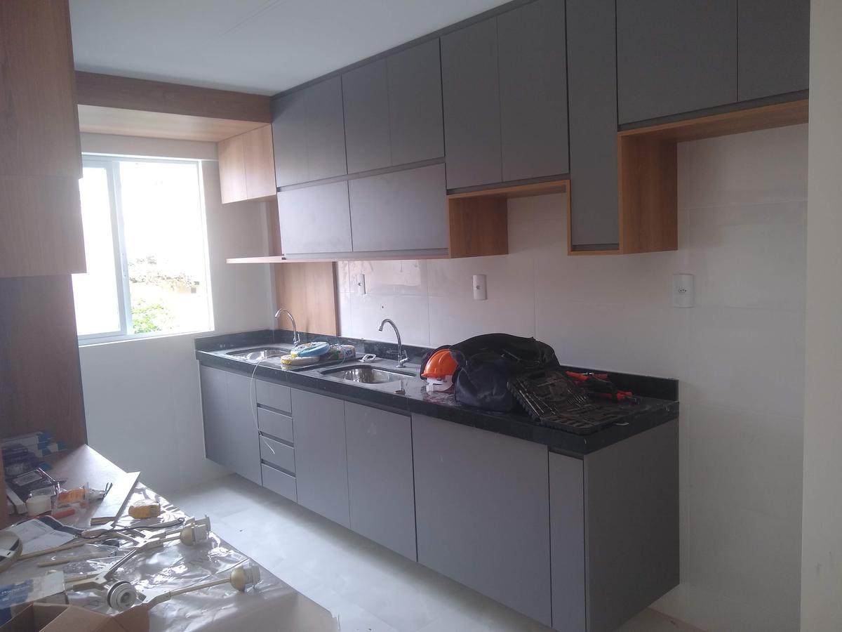 Apartamento, Sagrada Família, 3 Quartos, 2 Vagas, 1 Suíte