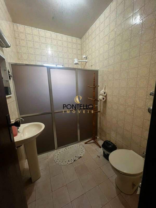 Casa, Jardim Cambuí, 3 Quartos, 8 Vagas, 1 Suíte