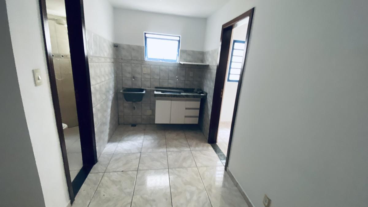 Prédio, Paquetá, 20 Quartos, 0 Vaga