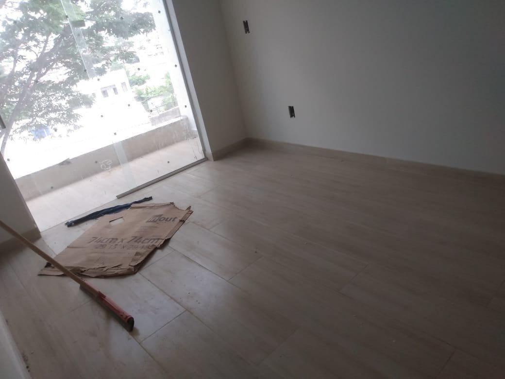 Casa, Céu Azul, 2 Quartos, 2 Vagas