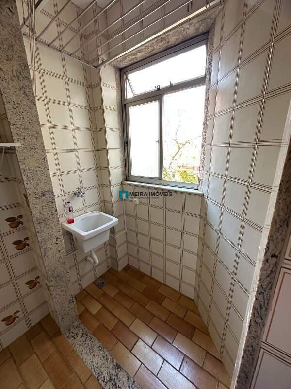 Apartamento, Floresta, 2 Quartos, 1 Vaga