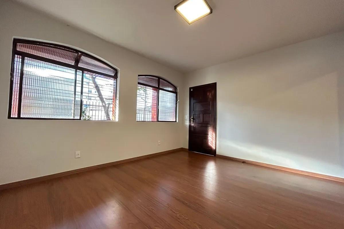 Casa, Liberdade, 4 Quartos, 3 Vagas, 2 Suítes