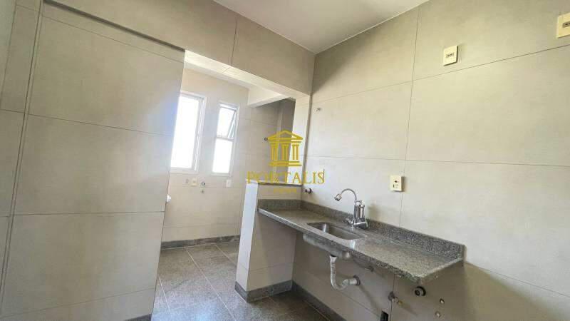 Apartamento, Funcionários, 3 Quartos, 2 Vagas, 1 Suíte