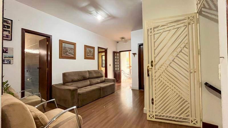 Casa, Santa Lúcia, 4 Quartos, 4 Vagas, 2 Suítes