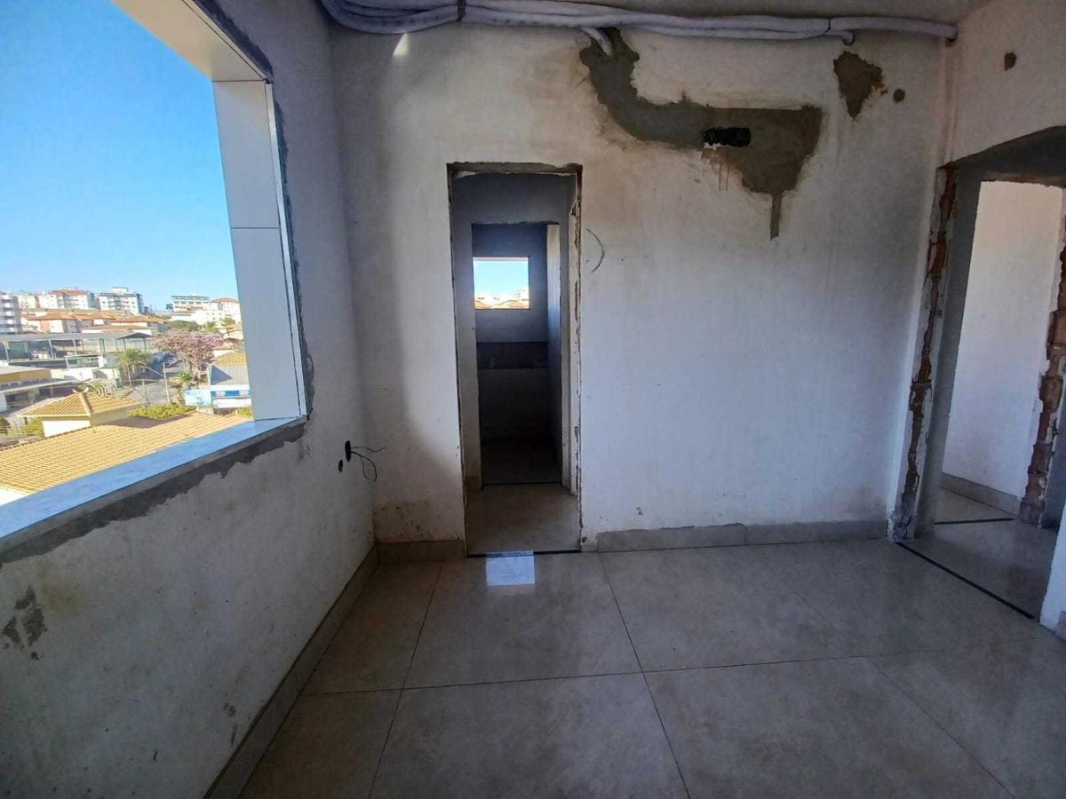 Apartamento, Jardim Riacho das Pedras, 3 Quartos, 2 Vagas, 1 Suíte