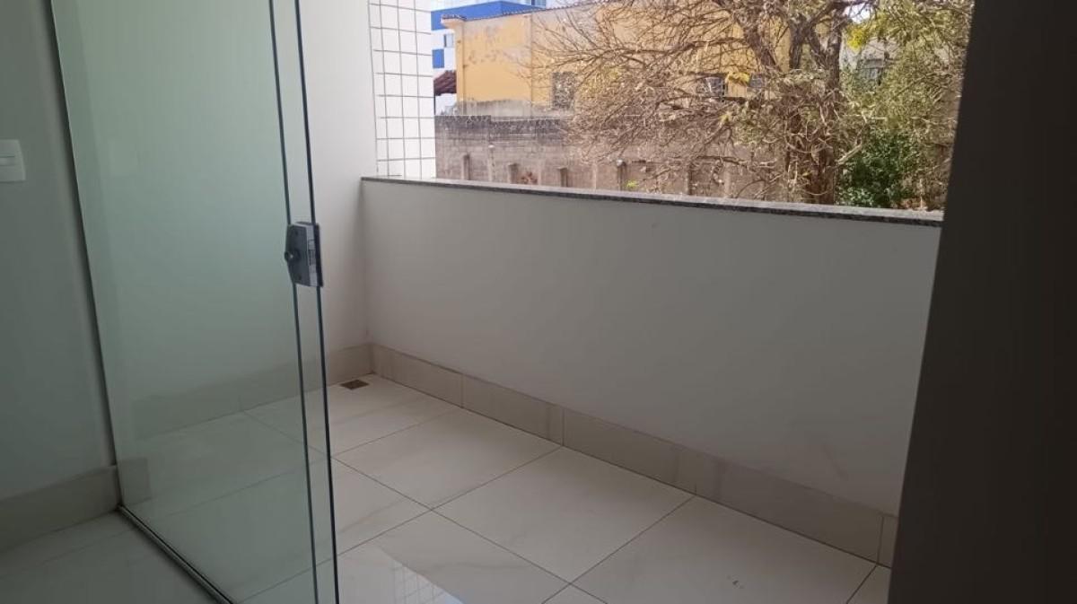 Apartamento, Sagrada Família, 3 Quartos, 2 Vagas, 1 Suíte