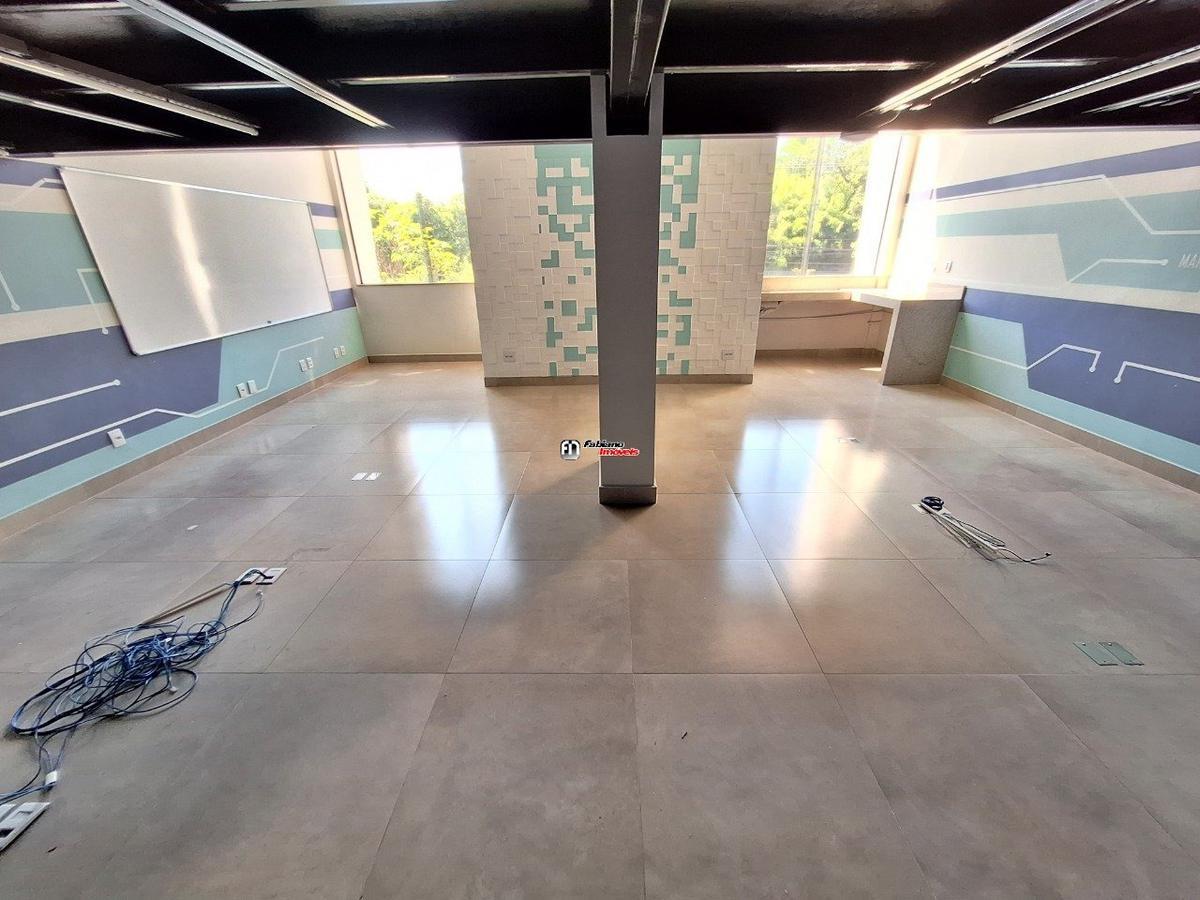 Sala, São José, 0 Quarto, 2 Vagas