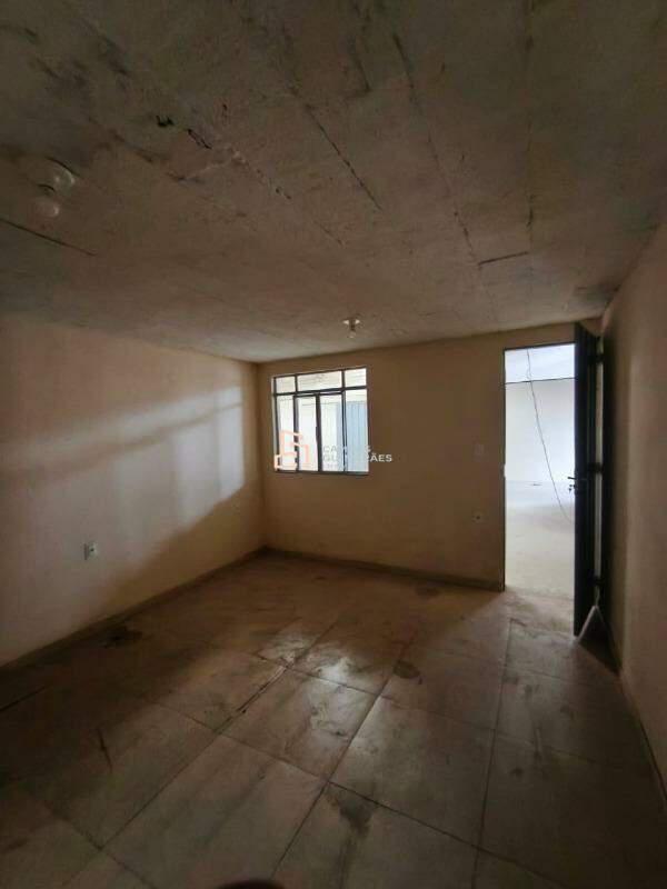 Galpão, Vila Universal