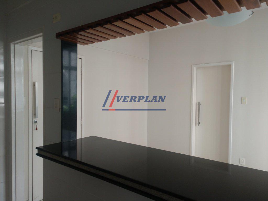 Sala, Barro Preto, 1 Quarto